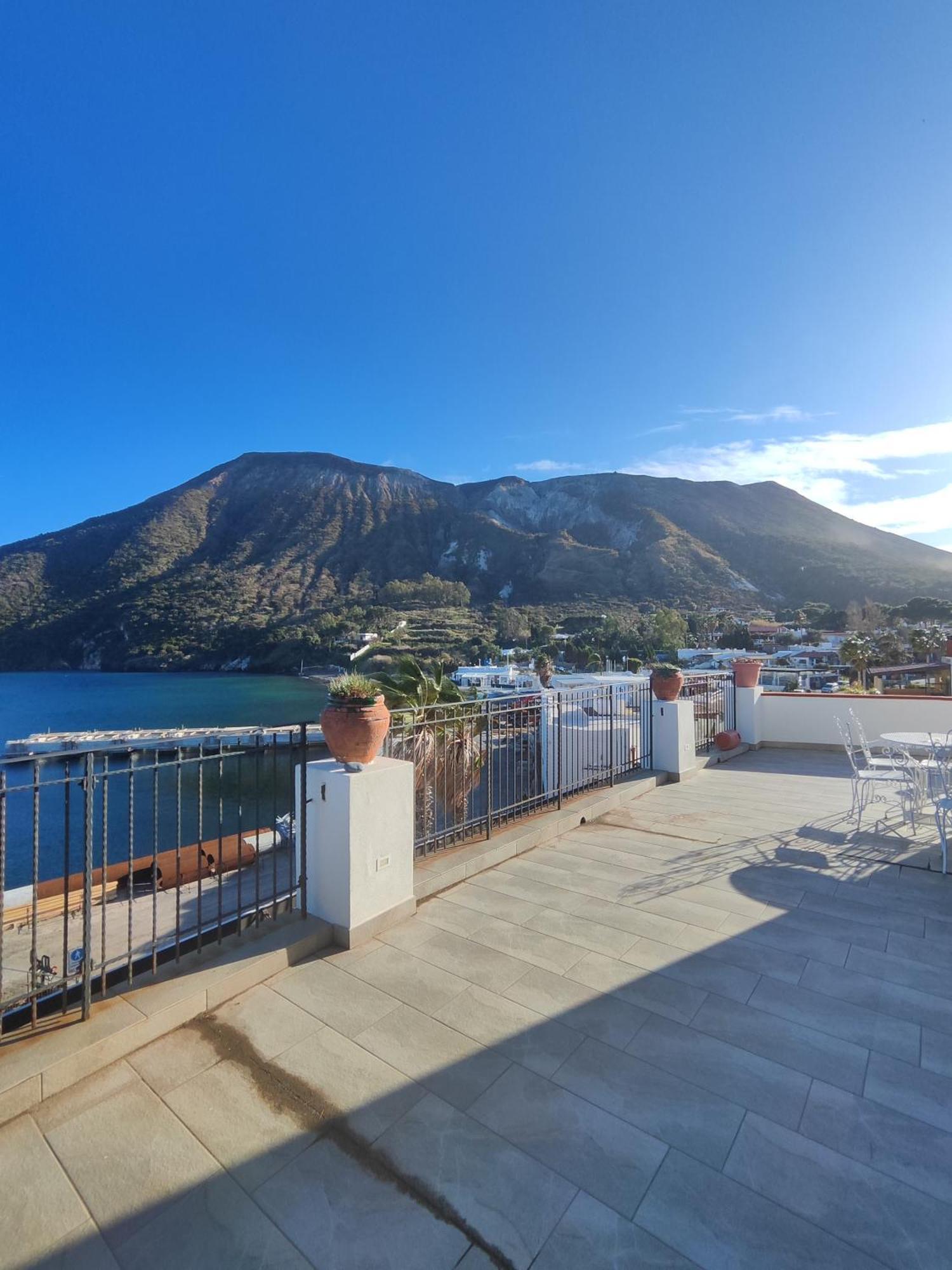 Hotel Faraglione Vulcano  Esterno foto